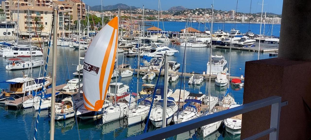 Boutique Apartment Hirondelle Port Фрежус Екстер'єр фото